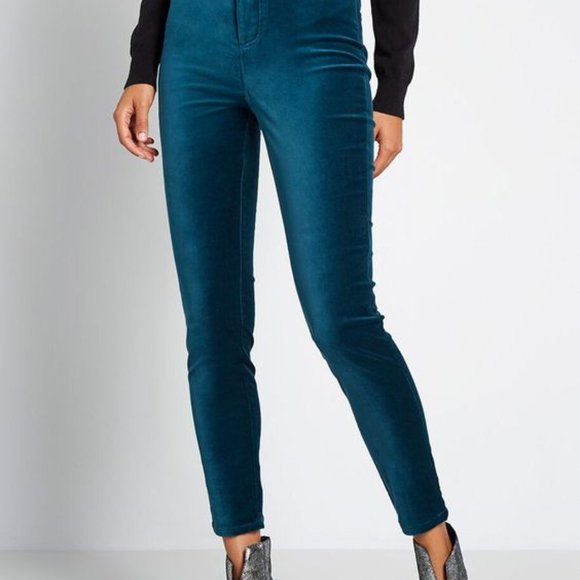 Modcloth Pants - Modcloth Blue Velvet Simply Divine Skinny Pants